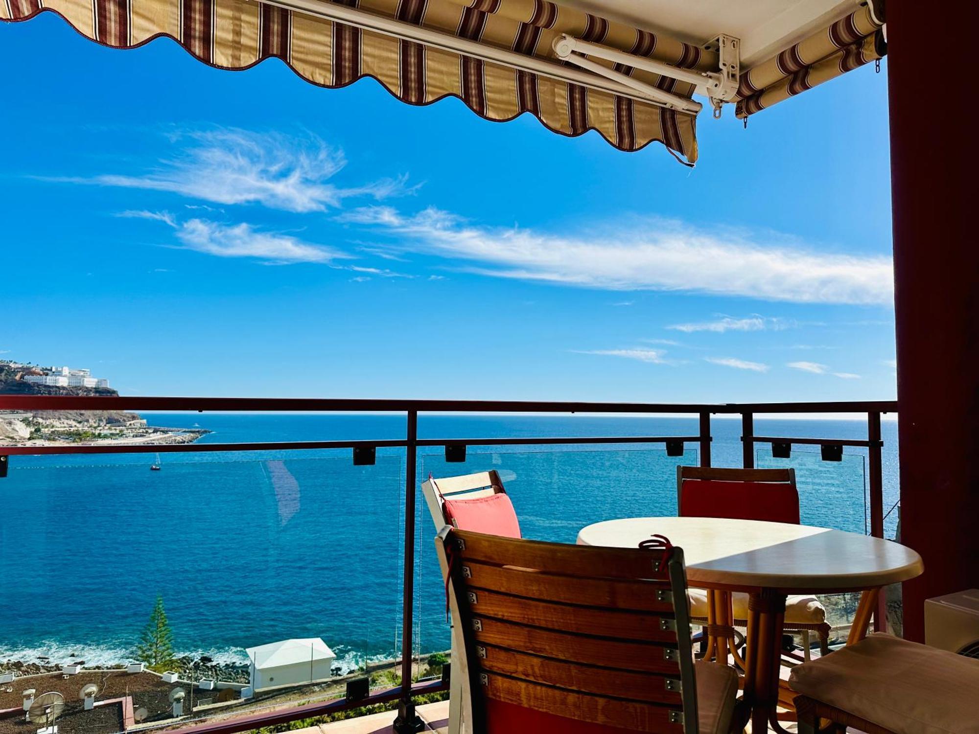 Su Eminencia - Sea View Apartment With Modern Comforts Playa Del Cura  Eksteriør billede