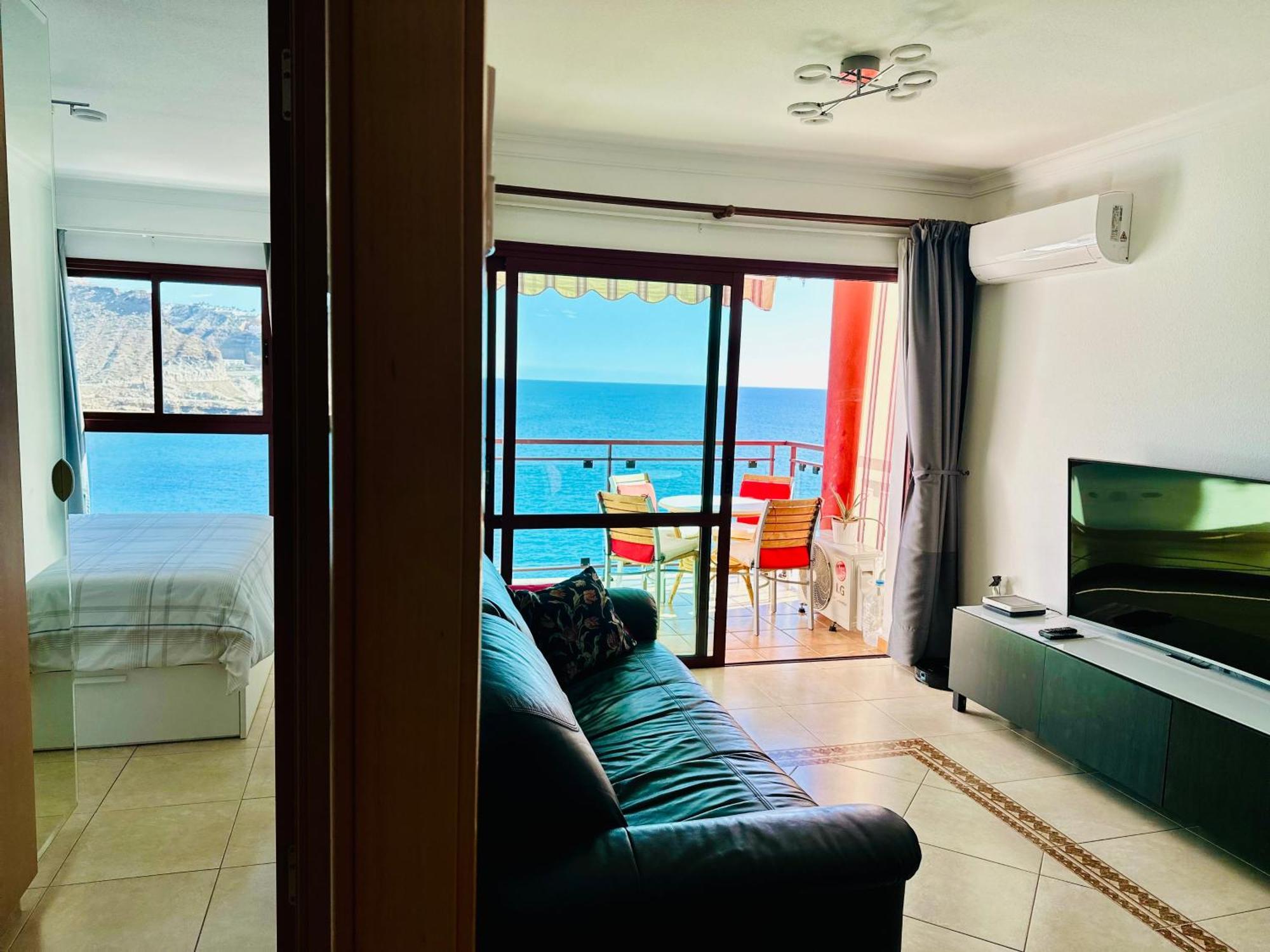 Su Eminencia - Sea View Apartment With Modern Comforts Playa Del Cura  Eksteriør billede