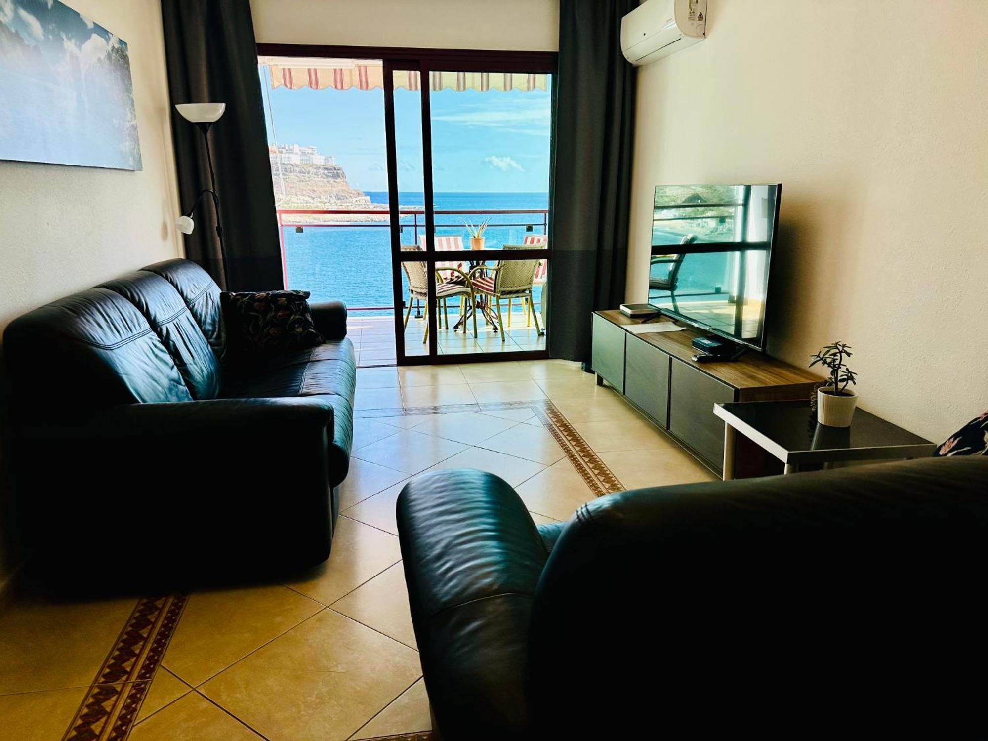 Su Eminencia - Sea View Apartment With Modern Comforts Playa Del Cura  Eksteriør billede
